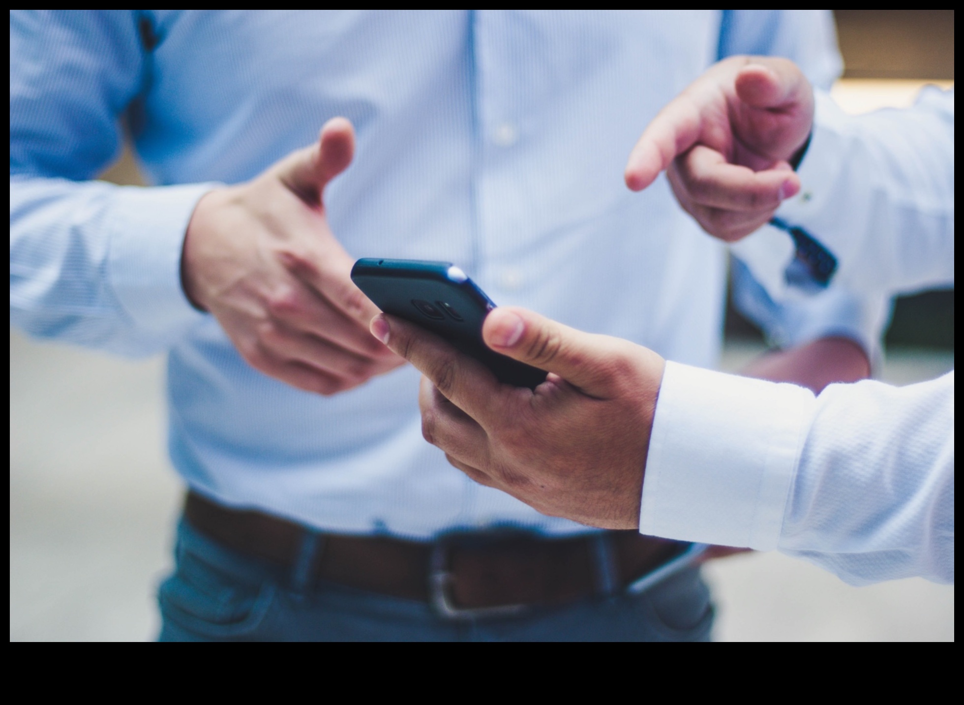 Rolul social media în transformarea afacerilor în era digitală