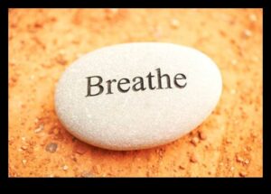 Breathing Bliss: O simfonie a respirației în lumea înțelepciunii pentru ameliorarea stresului