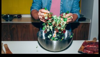 Savvy in the Kitchen: Sfaturi inteligente de gătit pentru mese mai bune